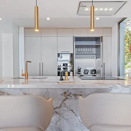 Platinum By Homie Villa *