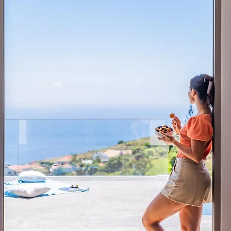 Villa Platinum By Homie Estreito Da Calheta